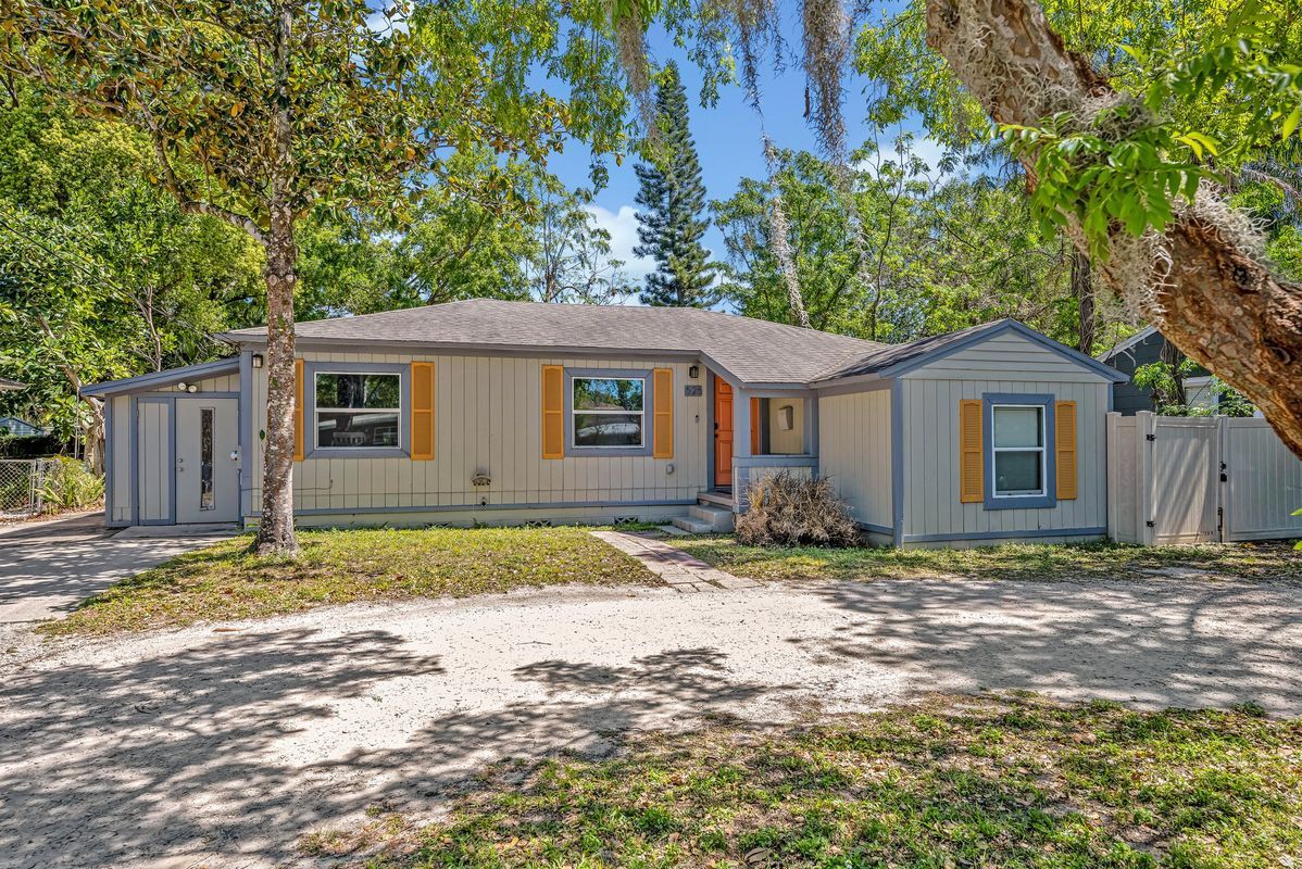 Foto principal - 525 S Crystal Lake Dr