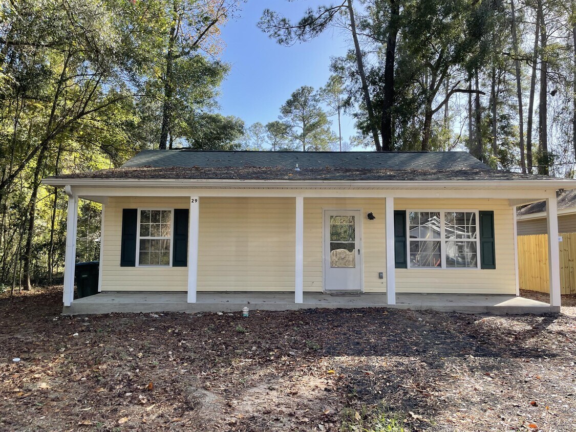 29 Menomini St, Crawfordville, FL 32327 House Rental in Crawfordville