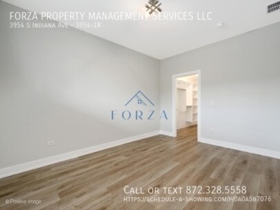 Foto del edificio - 3954 S Indiana Ave