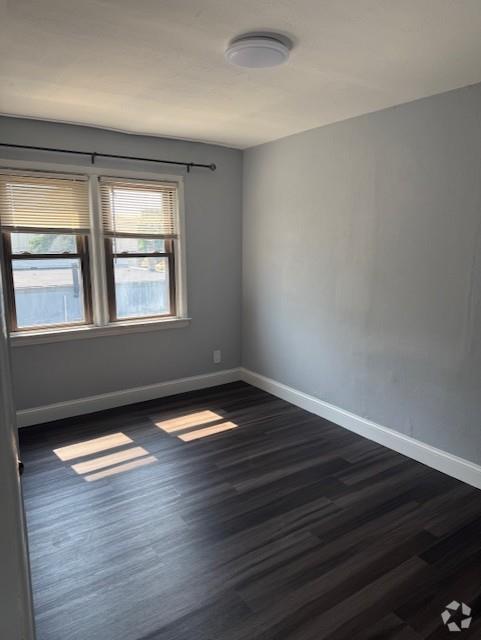 Building Photo - 1806 Deer Park Ave
