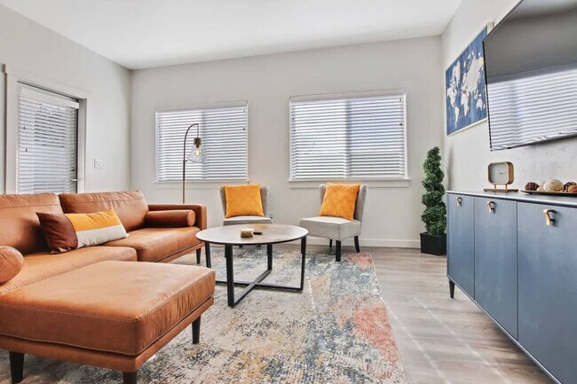 Foto del edificio - 5494 Cherry Ln