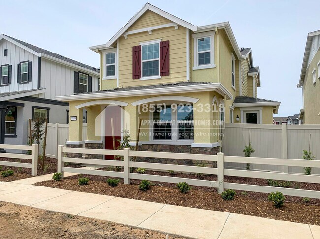 Building Photo - 6195 Paseo de Harris