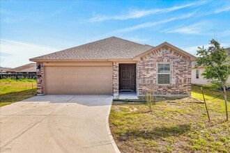Building Photo - 1638 Comfy Wy