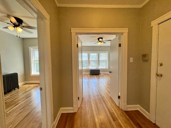 Foto del edificio - 4908 N Saint Louis Ave