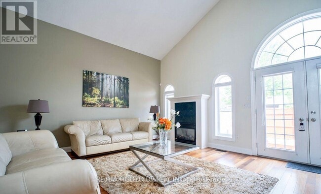 Building Photo - 8905 McGarry Dr