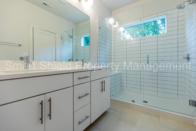 Building Photo - 4111 Merlane Dr