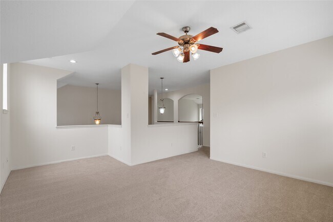 Building Photo - 114 E Lasting Spring Cir