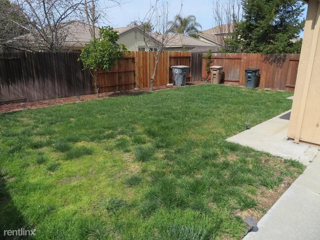 Foto del edificio - 3 br, 2 bath House - 10132 Swann Way