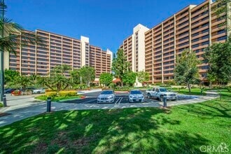 Building Photo - 24055 Paseo Del Lago