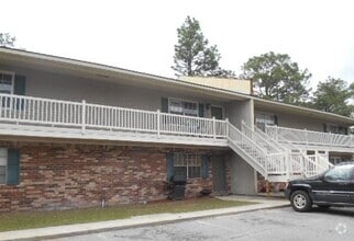Building Photo - 215 Darsey Rd