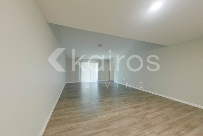 Foto del edificio - 9143 Aegean Cir