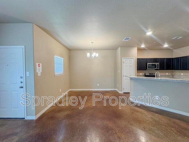 Building Photo - 1669 Sabine