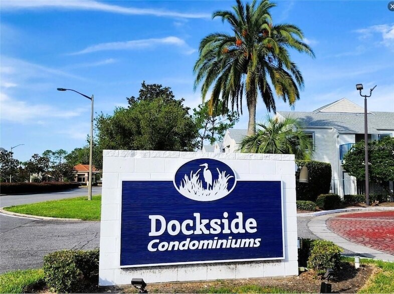Foto principal - 2568 Woodgate Blvd