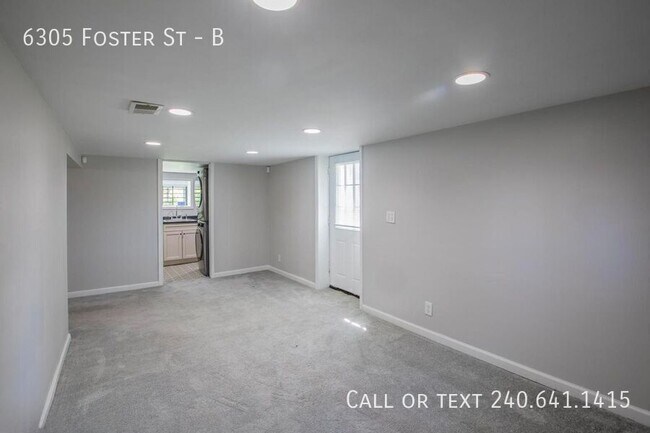 Foto del edificio - 6305 Foster St