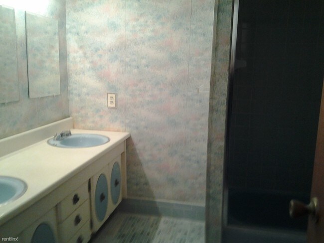 Foto del edificio - 1620 157th St