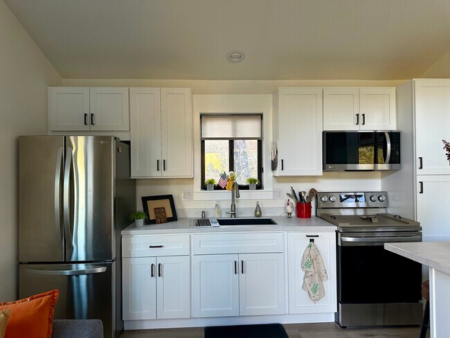 Foto del edificio - 2920 Curlew Mine Rd