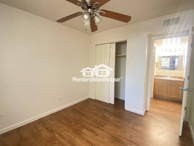 Building Photo - 325 S Pioneer