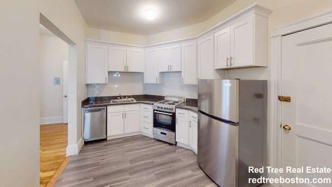 Photo - 1595 Beacon St Apartment