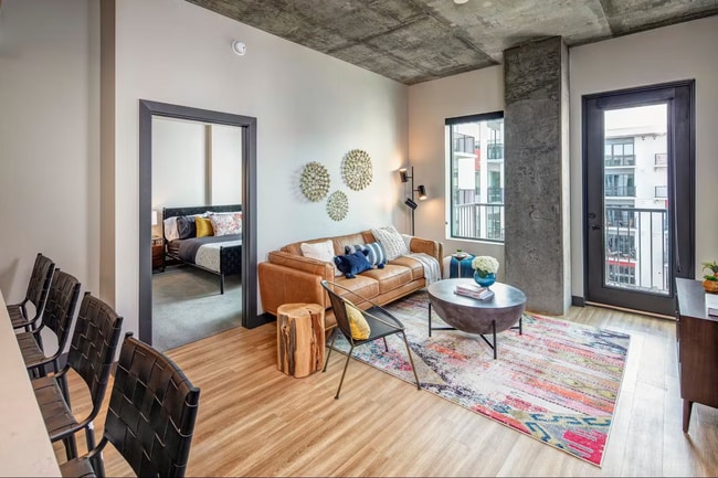 Foto del edificio - The Local Tempe Luxury Apartments