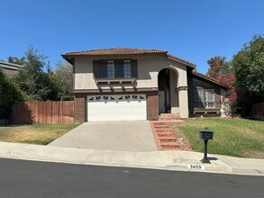 Building Photo - 3059 Delacodo Ave
