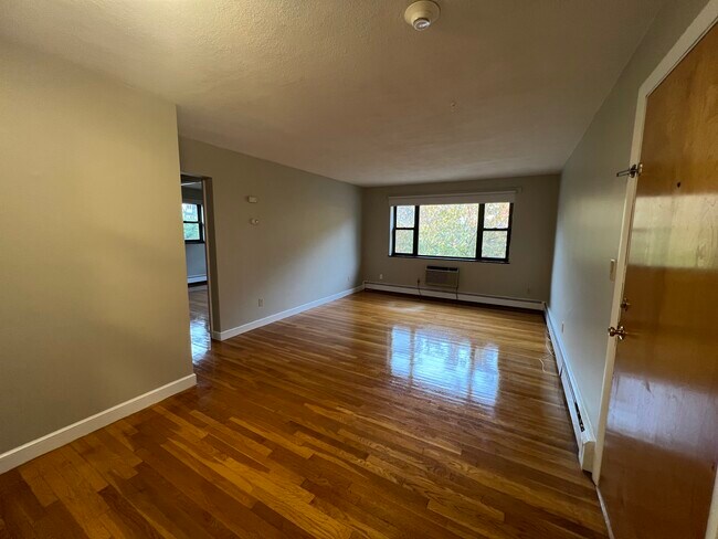 Foto del edificio - 266 Grove St