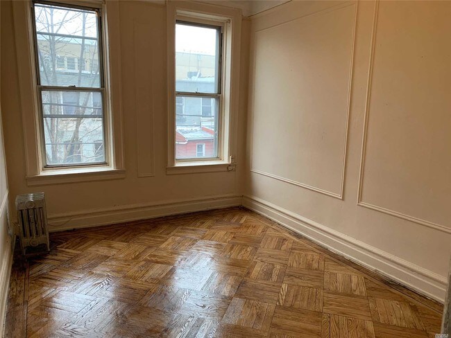 Foto del edificio - 731 Granville Payne Ave