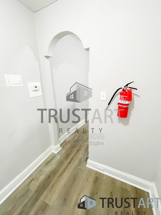 Photo - 2321 North 25th Street Apartment