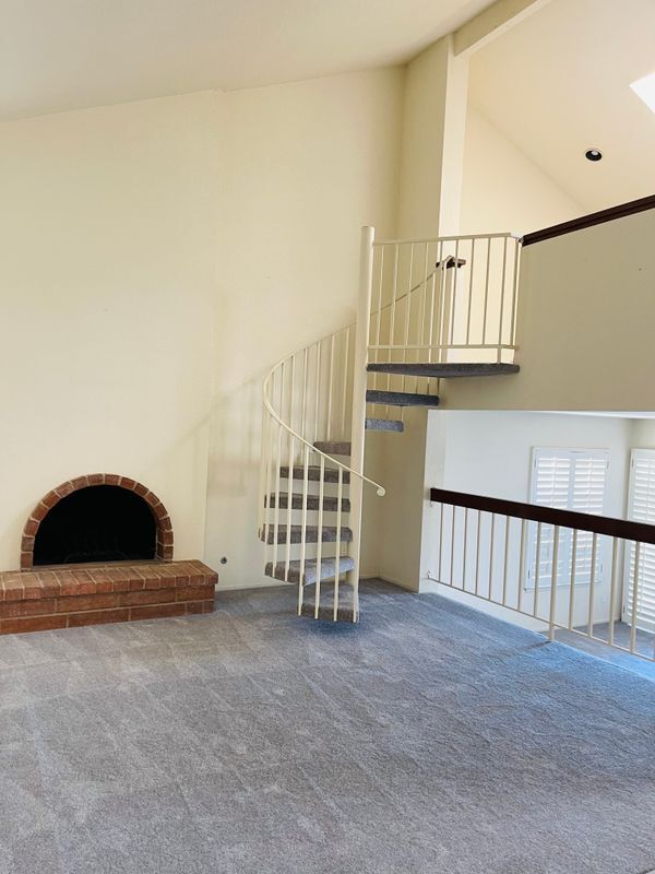 Building Photo - 28255 Flechas