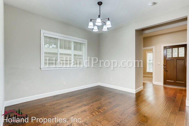 Foto del edificio - 4 br, 2.5 bath House - 16979 NW Reuben Ln
