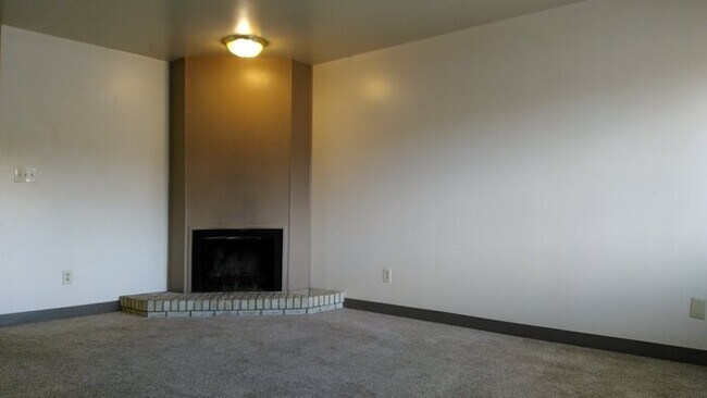 Building Photo - Great Home in West Fort Collins