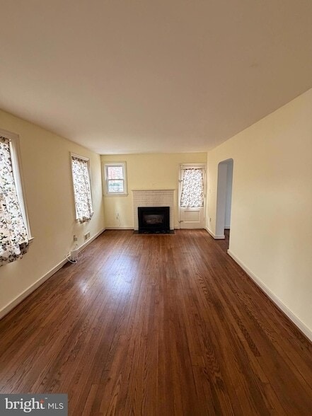 Photo - 6031 9th St N House