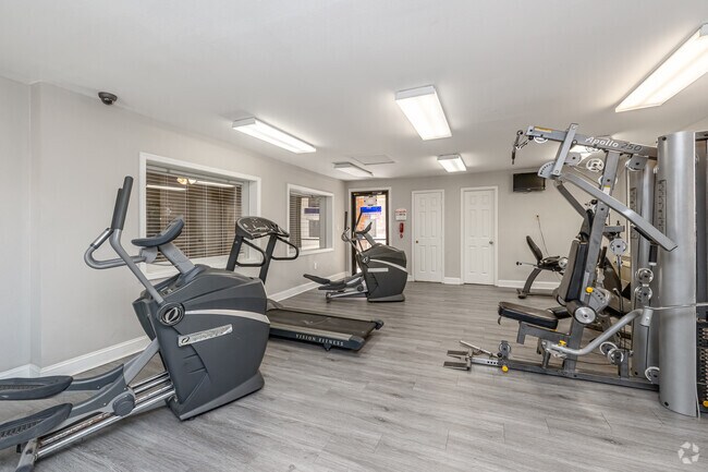Gimnasio - Harbortown Apartments