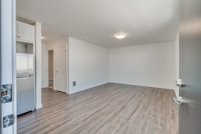 Living Room - Steele Apartments