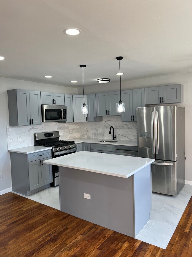 Foto del edificio - 924 Stuyvesant Ave