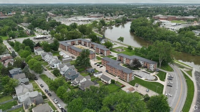  - The Riv on the Greenway!