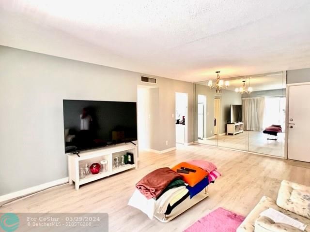 Foto del edificio - 3550 NW 8th Ave