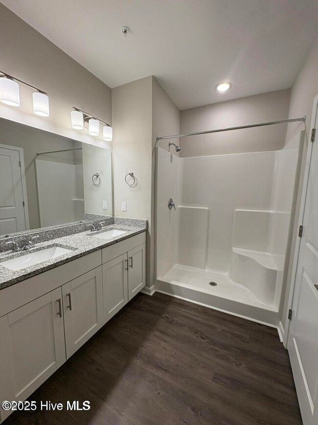 Foto del edificio - 5614 Lucas Ct
