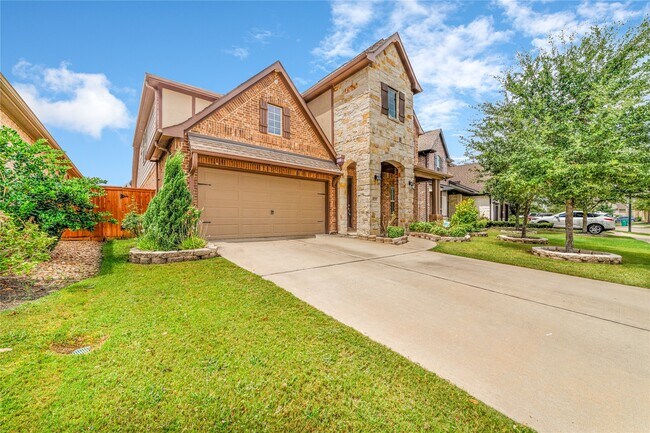 Building Photo - 18235 Winding Willow Oak Way