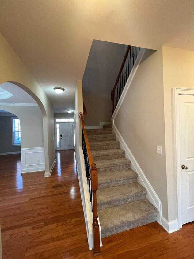 Foto del edificio - NOW AVAILABLE! 3221 Montauk Hill Dr, Bufor...