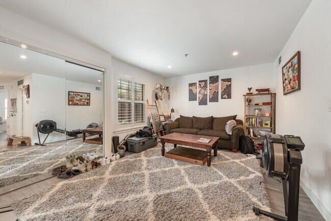 Foto del edificio - 3901 Travis St