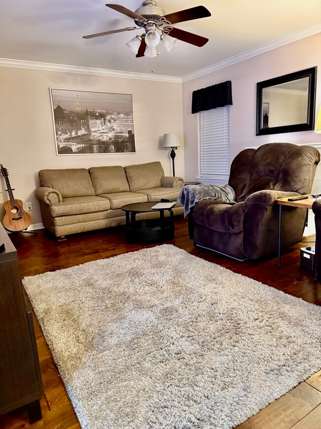 Building Photo - 3089 Wavecrest Way