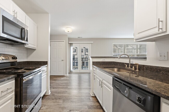 Foto del edificio - 30 Vivaldi Ct