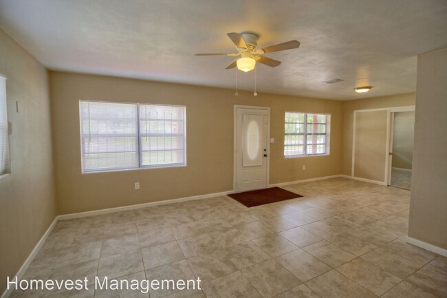 Foto del edificio - 3 br, 2 bath House - 2121 N. Hastings Street