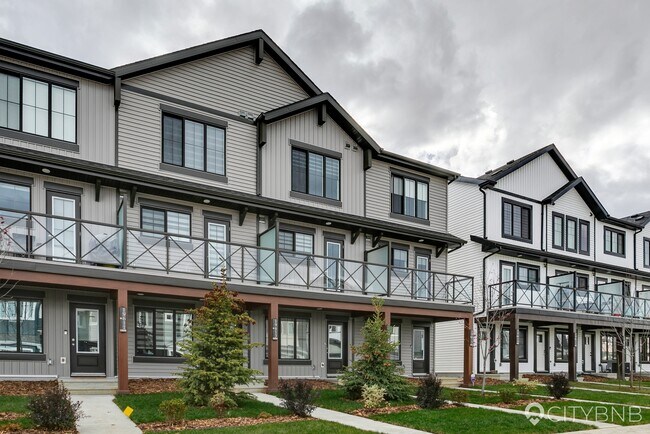 Photo du bâtiment - 19615-19628 28 Ave NW