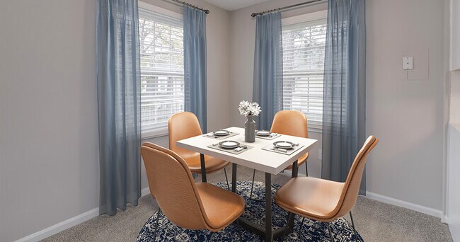 Foto del edificio - Sparrows Point Townhomes and Apartments