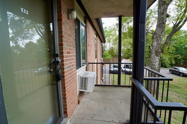 Foto del edificio - 2601 Hillsboro Pike