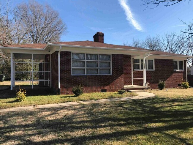 Foto del edificio - 1107 Westmoreland Dr