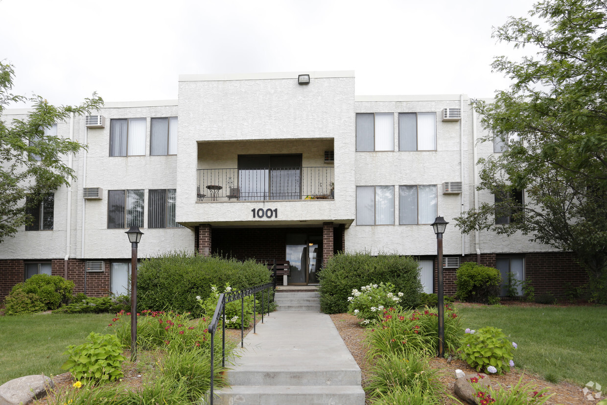 Primary Photo - Forest Park II Apartments