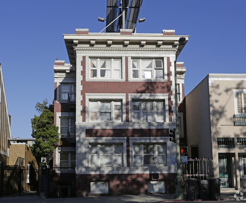 Foto del edificio - 3027 Telegraph Ave