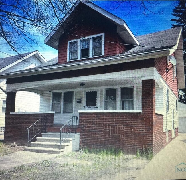 Building Photo - 3532 Watson Ave